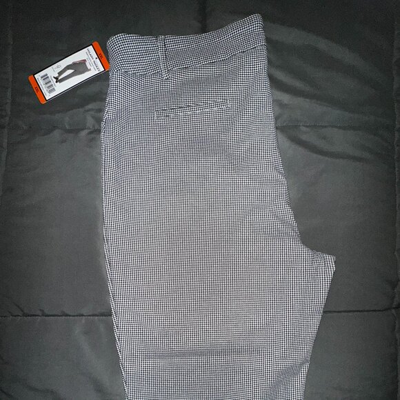 ••NWT•• Hillary Radley Pull On Pants - Picture 13 of 13